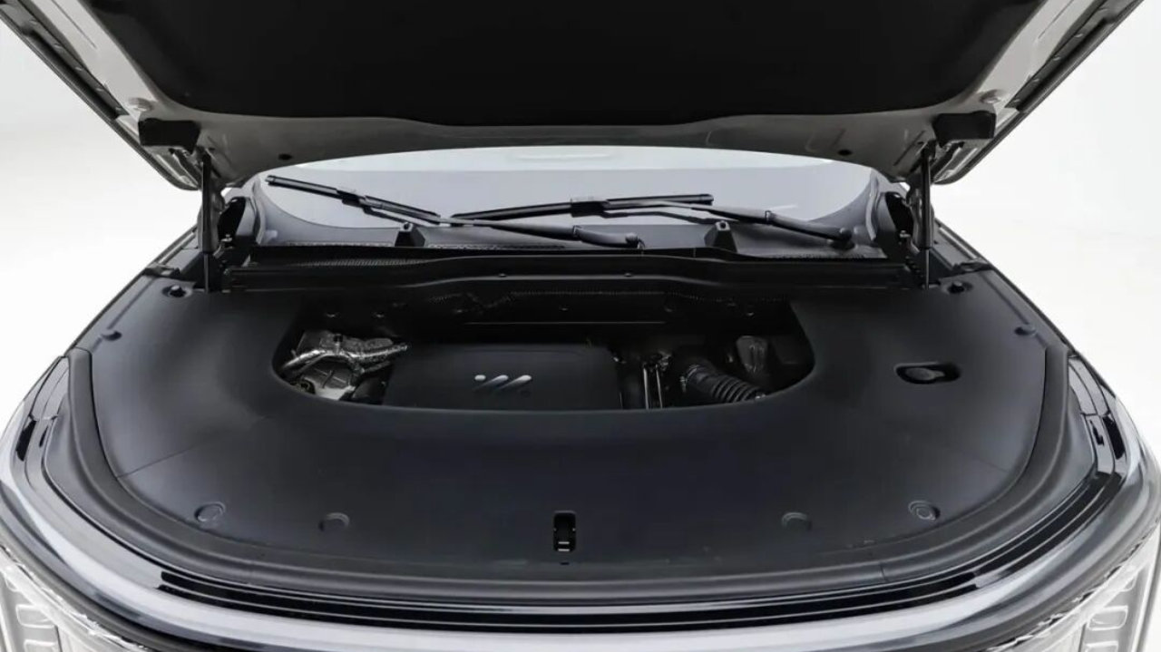 智己LS8的续航与售价合理吗？