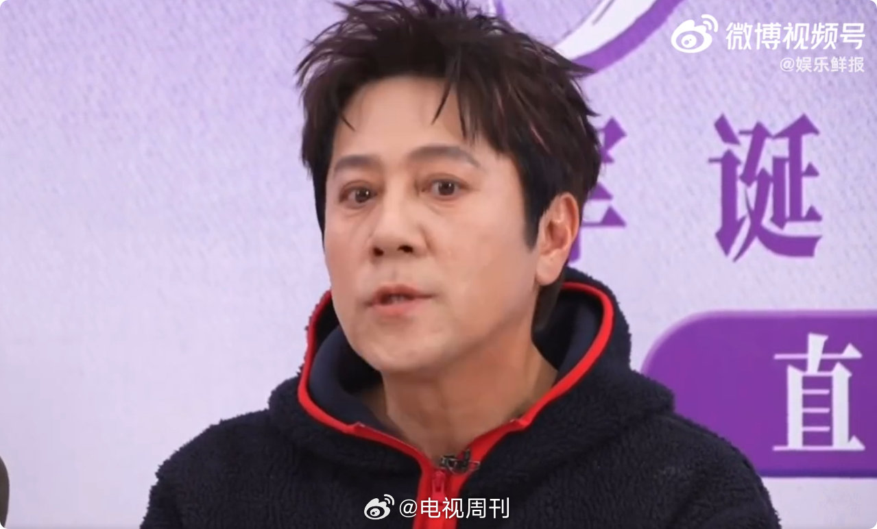 蔡国庆跳《大花轿》还不忘夸张艺兴，前辈对后辈的认可，也太戳心窝子了吧！