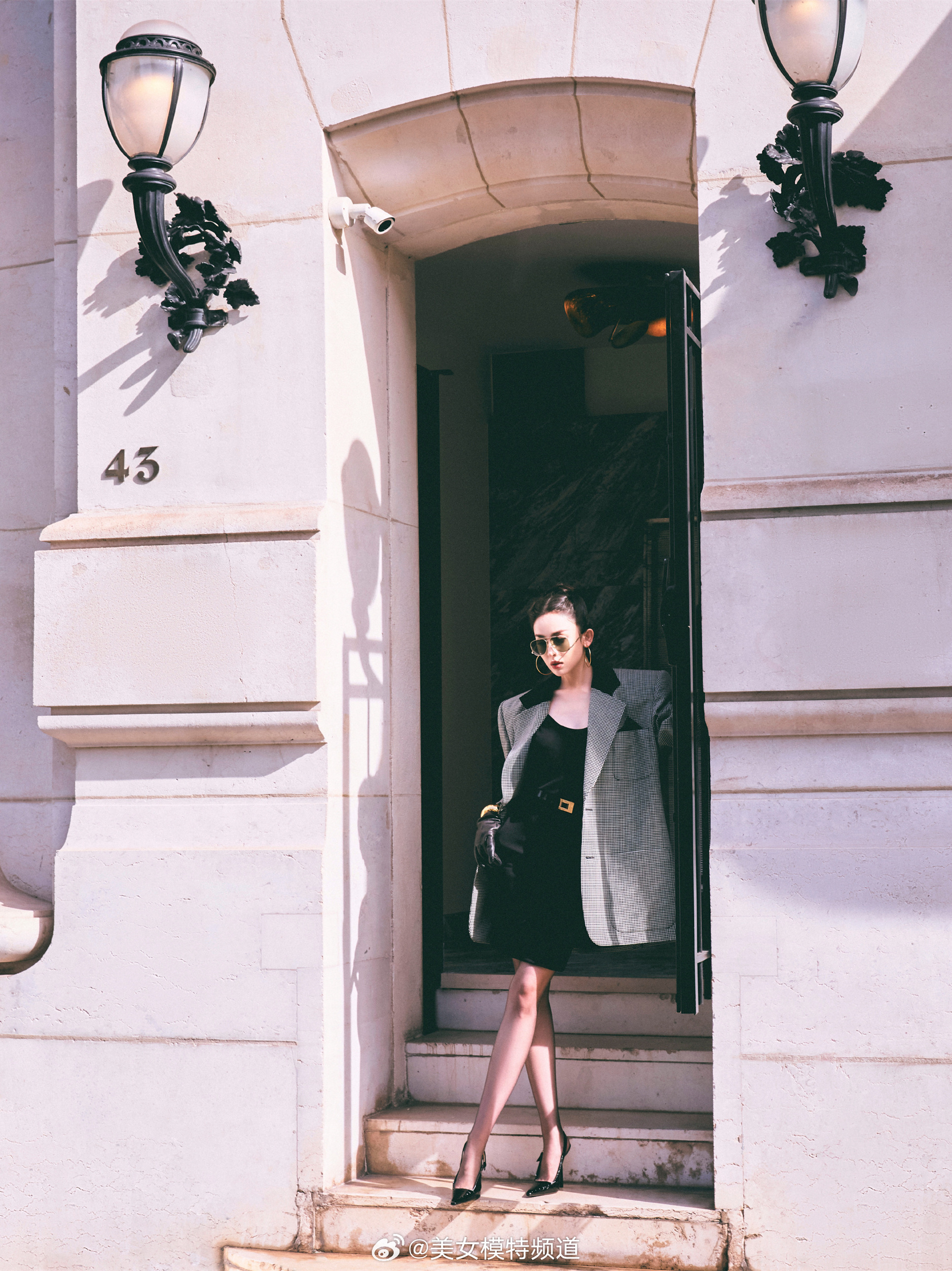 古力娜扎巴黎街拍写真