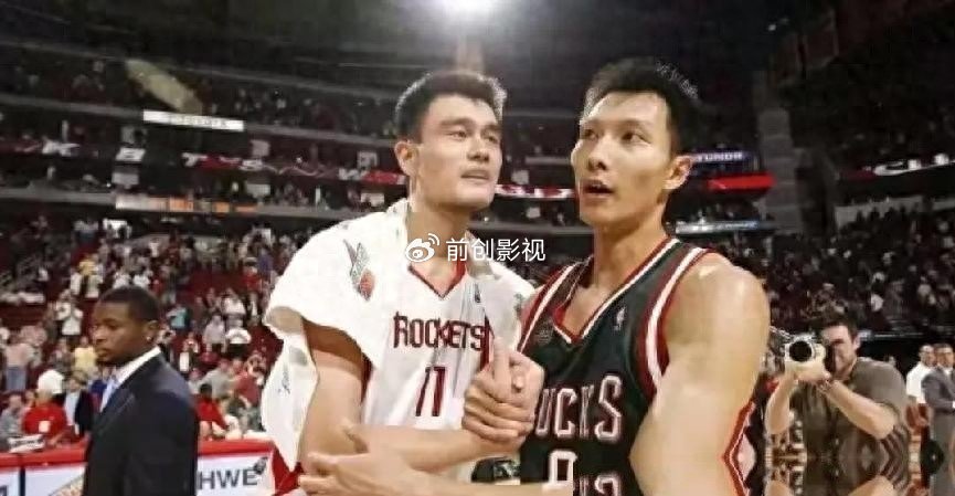 易建联：27岁娶巴西足球宝贝，36岁退役，生两儿子成人生赢家