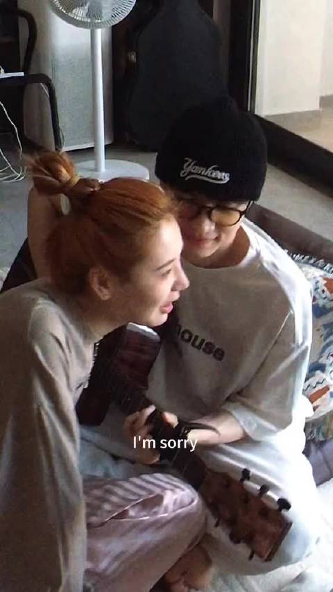 在一个阳光温暖的午后