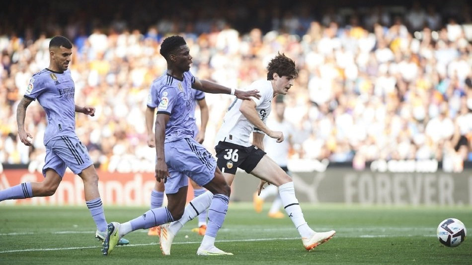 西甲焦点战皇马主场迎战塞尔塔