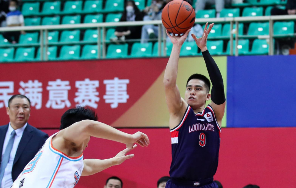 效率大幅度下滑,陈盈骏这个赛季出了什么问题? 效率大幅度下滑,陈盈骏这个赛季出了什么问题?