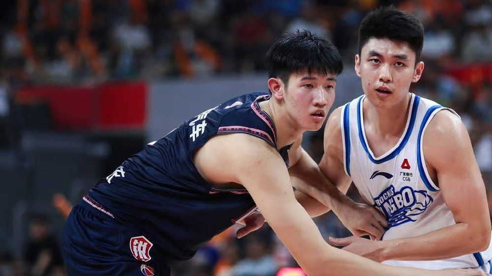 广东21岁新星前景堪忧，2米11中锋加盟山西，北控寻求交易陈国豪