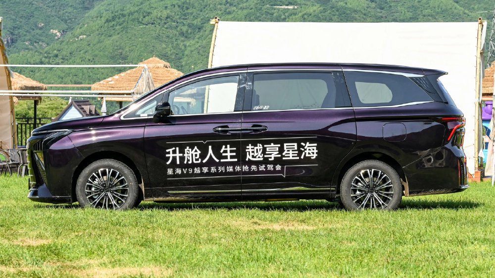 成为20万以内新能源MPV销冠，为何这款车做到了？