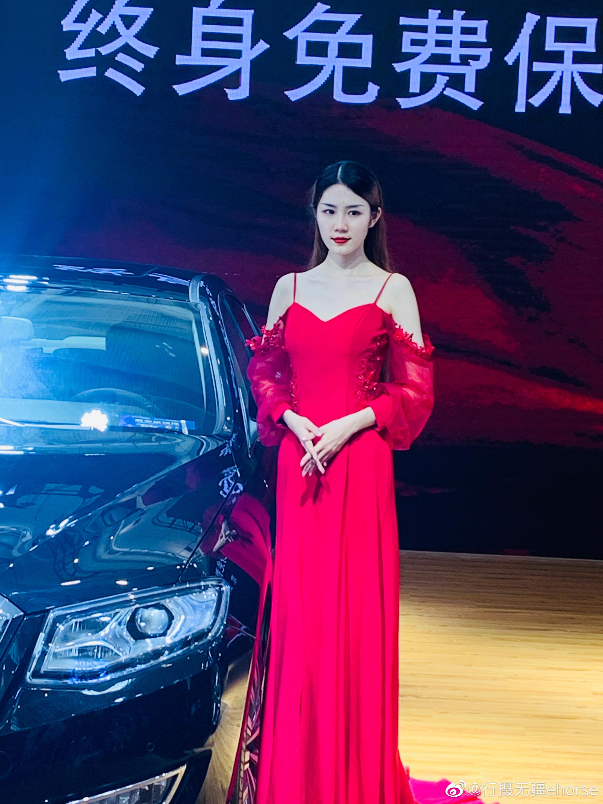 周六，6月6日，2020齐鲁国际车展在山东国际会展中心继续进行