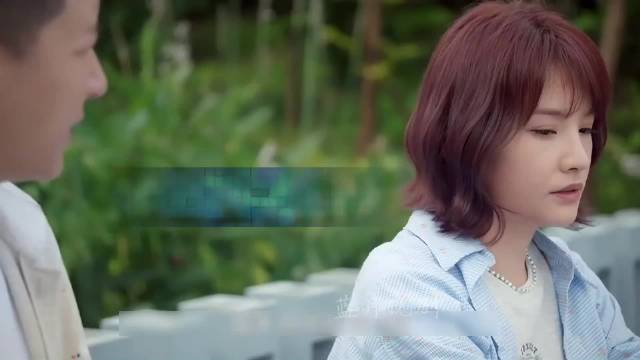 得知姐夫有了女朋友，小姨子醋意十足