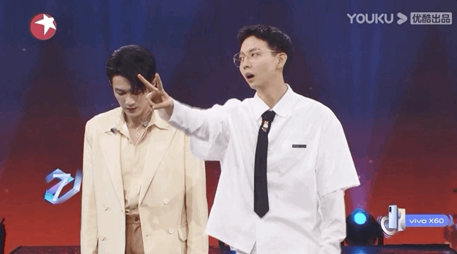 不愧是年度综艺top1,又燃又好哭! 不愧是年度综艺top1,又燃又好哭!