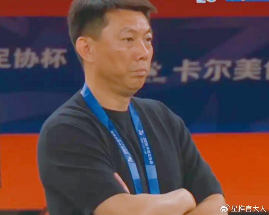 颠覆认知！足协杯疯狂一夜：泰山惨败，10人中甲黑马掀翻中超豪门