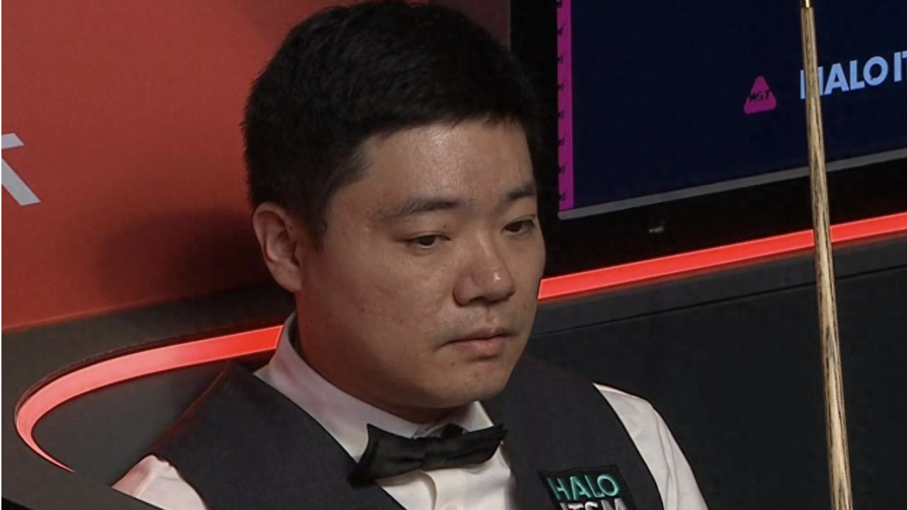 随着罗伯逊6-4庞俊旭，丁俊晖2-6，英锦赛半决赛出炉！时间也确定