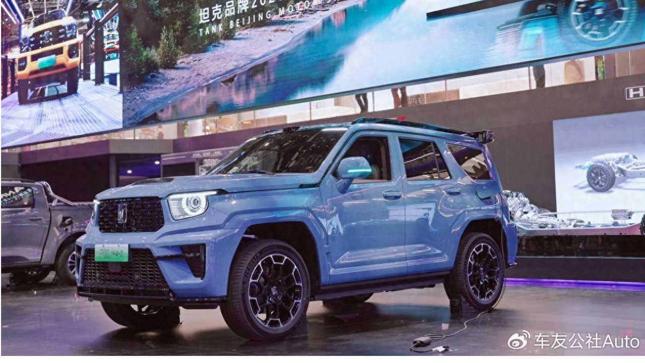 燃动2026北京车展！全新坦克700领衔定义全域豪华新标杆