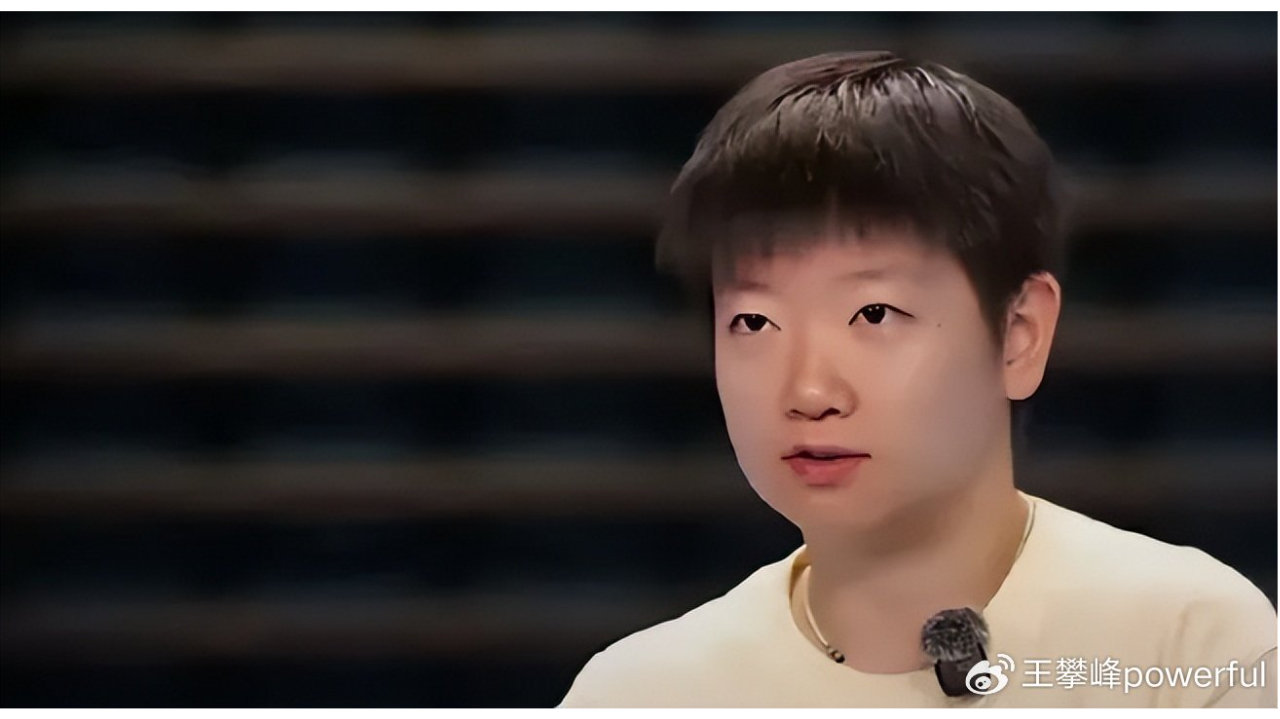 央视回顾伦敦世乒赛：马龙指导王曼昱，科比官博祝孙颖莎圆梦洛杉矶