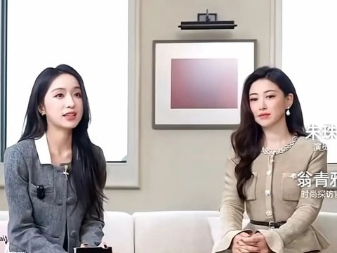 翁青雅采访朱珠翻车事件,网红跨界主持,专业素养莫缺位!