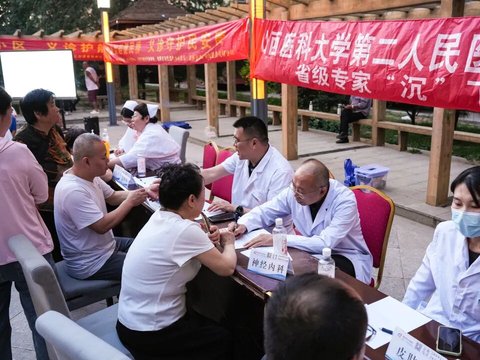 朔城区：义诊服务进社区  健康关怀暖民心