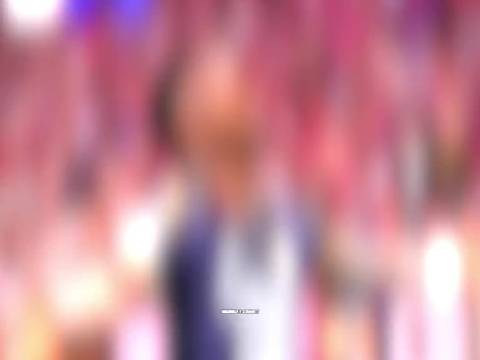 内马尔亲手交10号给小熊！传奇谢幕，新王登基，看得我泪目！