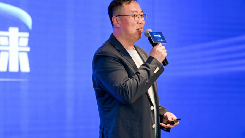 “青年对话汽车未来”高峰论坛上海隆重举行