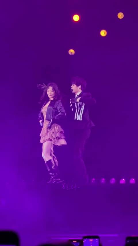 马思纯竟然和黄明昊合跳了没有明天