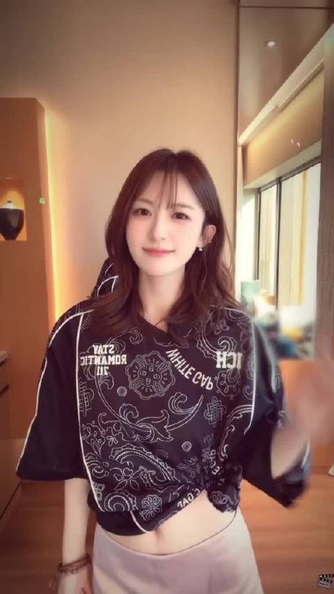 Moment 赵露思澳门演唱会 多人手势舞 手势舞
