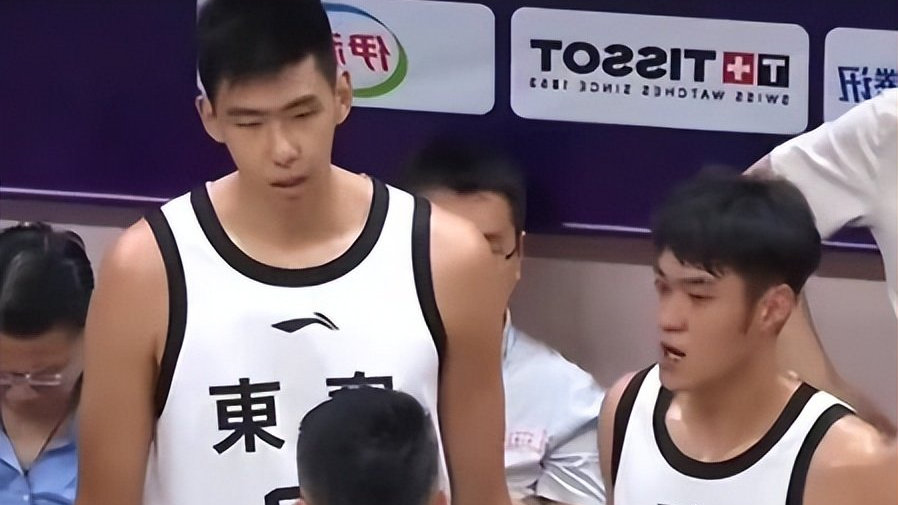 广东2米26中锋不满杜锋，FMVP抬价遭广厦放弃，福建状元首秀亮眼