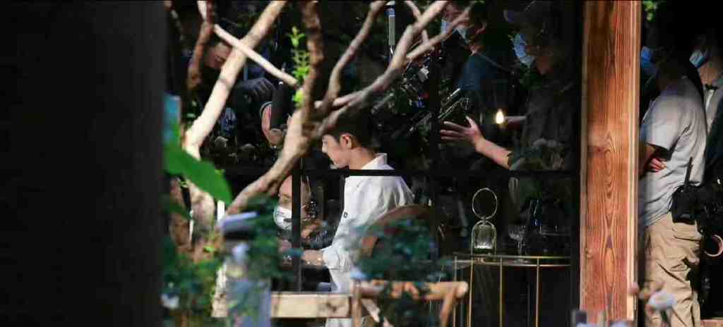 《骄阳伴我》官宣开机，肖战白百番位确定，首次同框路透引热议休闲区蓝鸢梦想 - Www.slyday.coM