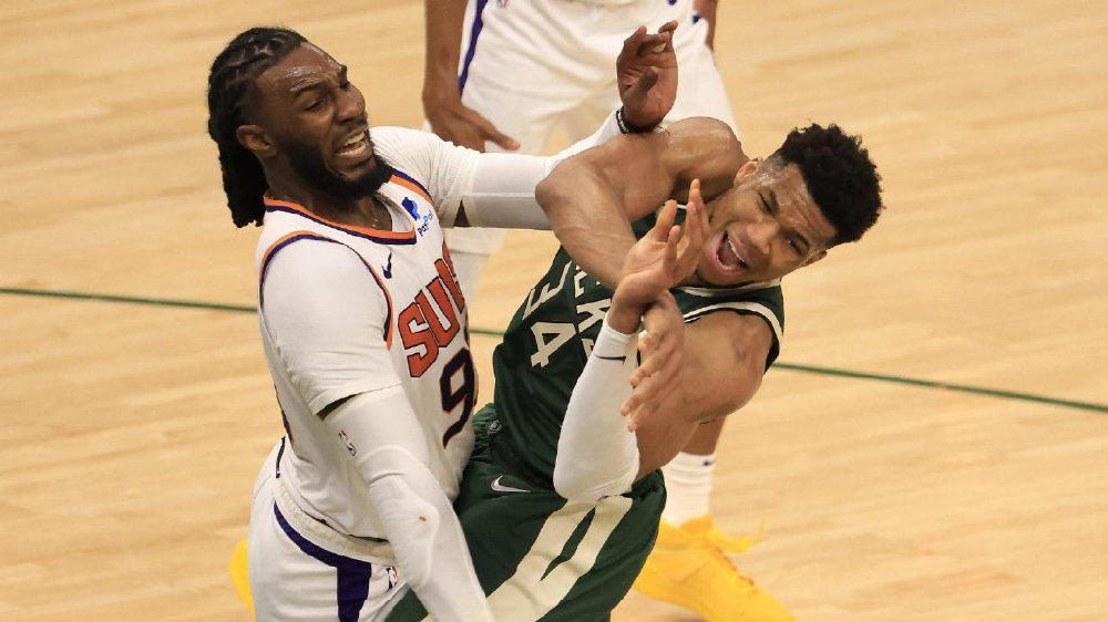 篮网队迎来库里加盟引发联盟格局巨变