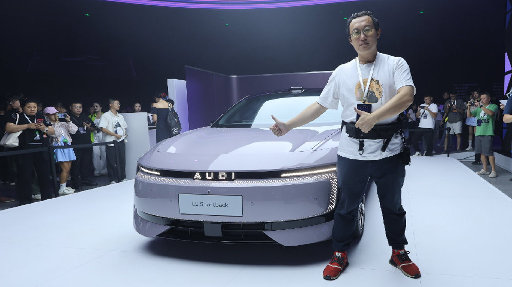 满血quattro加中国智慧，奥迪E5 Sportback带来豪华新能源最强瓦罐