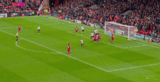 维尔茨传射埃基蒂克双响，萨拉赫英超历史第一人，利物浦4-1纽卡