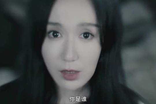 娄艺潇主演3秒一集短剧《三秒预见你》开播，胡一菲获预知能力