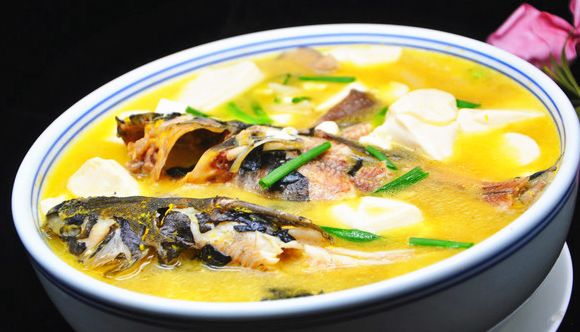【黄骨鱼豆腐汤】