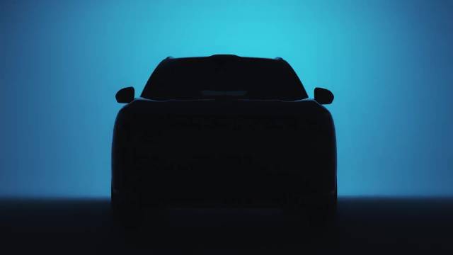 家庭智慧旗舰SUV陪伴每一份美好，问界M8开启全国交付，携安全与信赖，幸福每一个家。