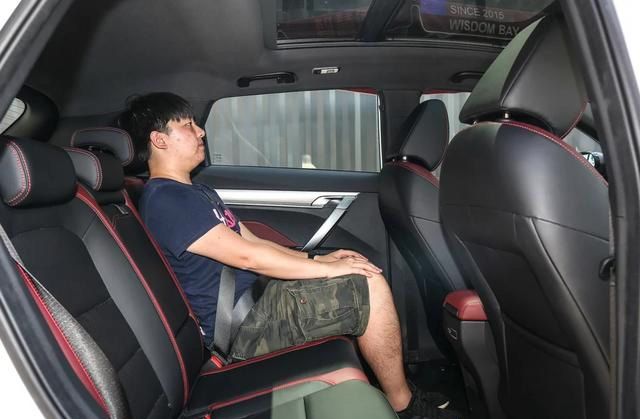 三缸也畅销?1.5T爆发出177匹,外观战斗颜值高,上市卖出17万台