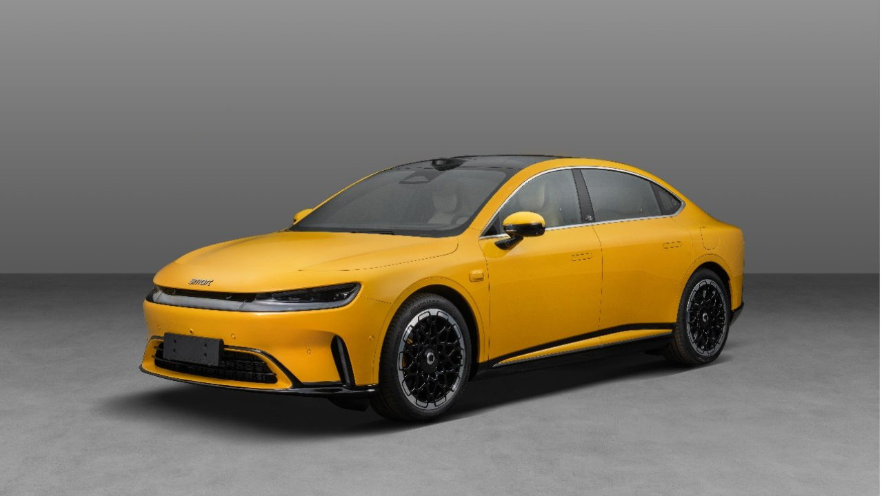 smart精灵6号亮相工信部，定位豪华掀背轿车，综合续航超1800公里