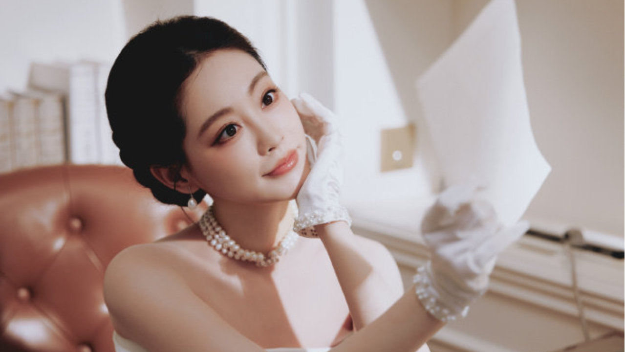 祝绪丹这组复古大片，美得像从老电影里走出来的女主