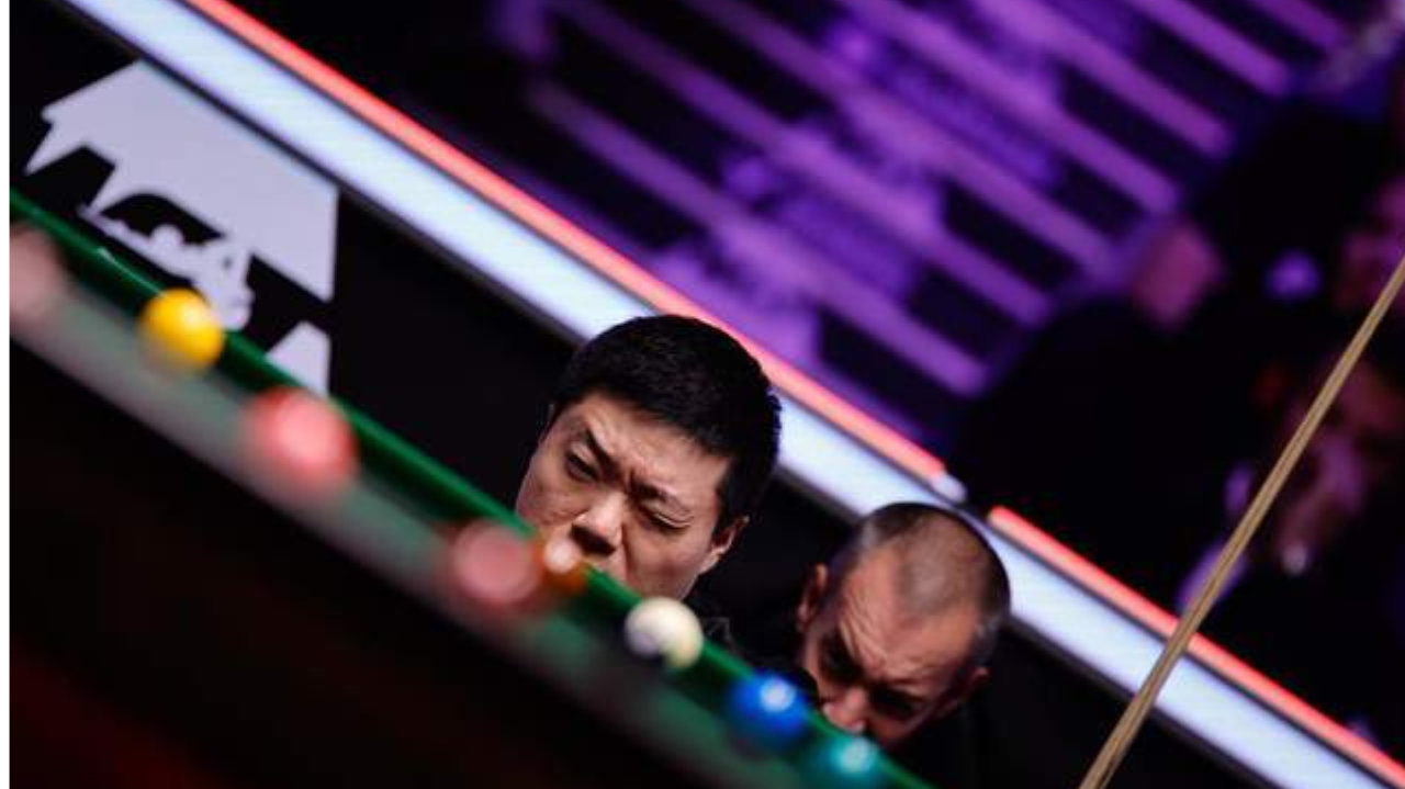 丁俊晖远不如20年前的自己，精力衰退沦为失误大王，对前16选手七连败