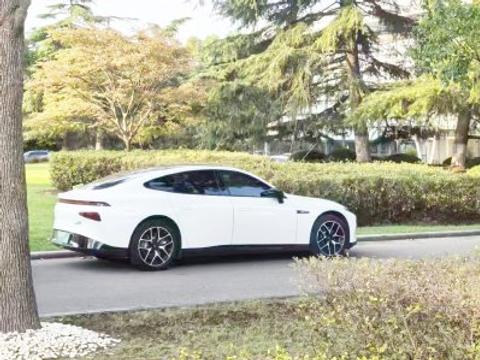 新能源车续保被拒、保费涨幅离谱？