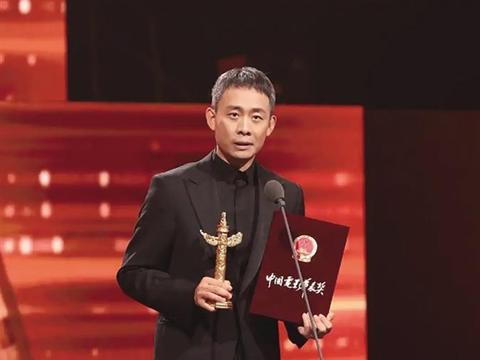 惠英红首获影后 张译再拿影帝