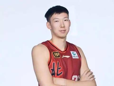 正式退出，周琦发声，情绪焦急，最大遗憾曝光，娇妻支持