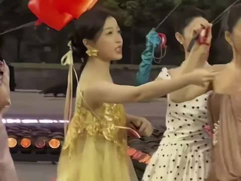 虞书欣、祝绪丹同台互不搭理