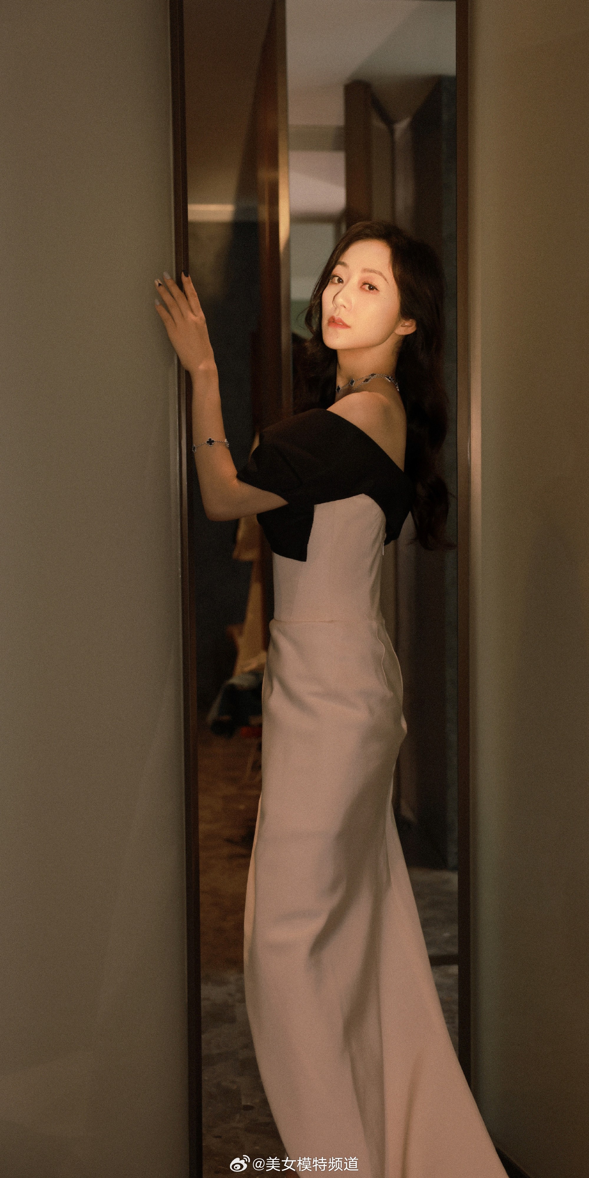 韩雪芭莎美妆活动造型