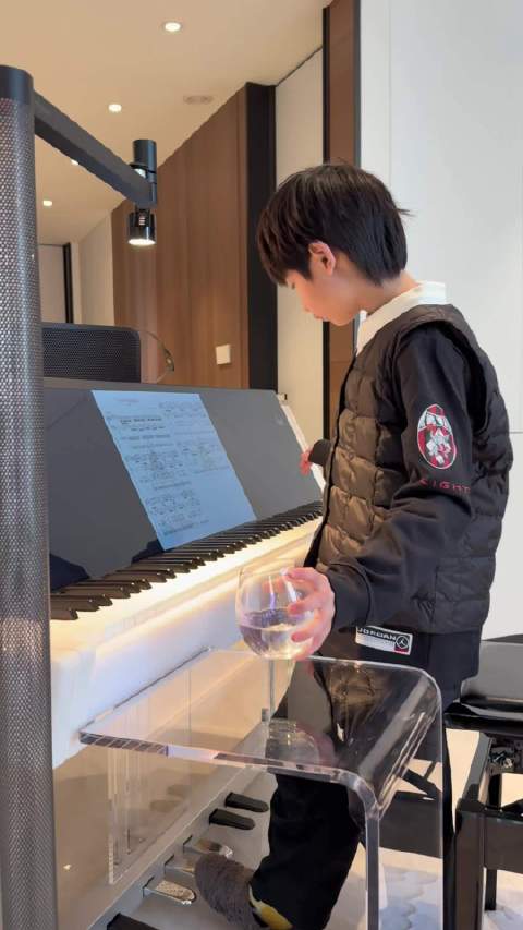 少年的路，少年来走