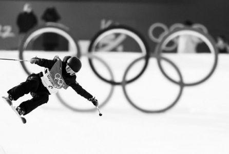 中国队三女将晋级U型场地技巧决赛!谷爱凌领军 她是该项目现世界排名第一 被认为是该项目夺金最大热门休闲区蓝鸢梦想 - Www.slyday.coM 中国队三女将晋级U型场地技巧决赛!谷爱凌领军 她是该项目现世界排名第一 被认为是该项目夺金最大热门休闲区蓝鸢梦想 - Www.slyday.coM