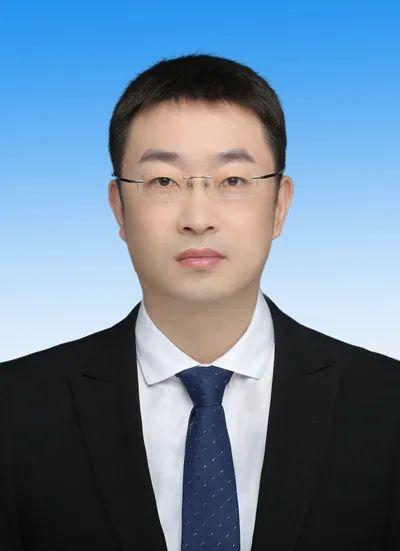聚焦两会方存好当选宜宾市人民政府市长