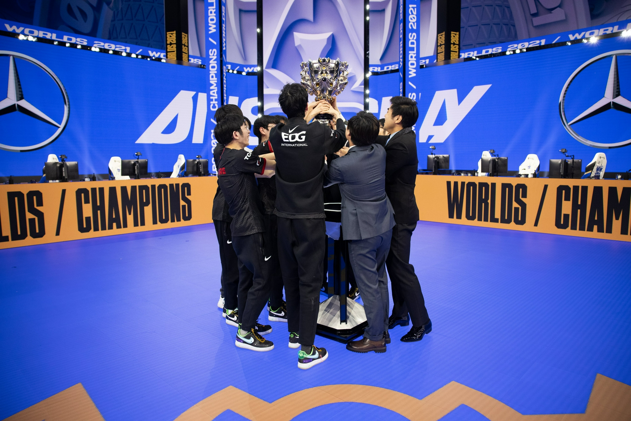 3-2逆转！EDG连克2大<a href=