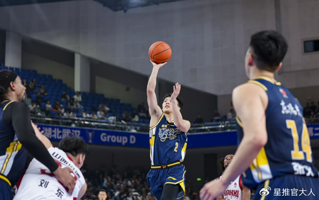 广东宏远开门红！险胜南京同曦，徐杰受伤，郭昊文42分8助攻