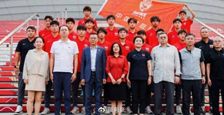上港U17留洋法甲欧塞尔,武磊鼓励,穆斯卡特布局 上港U17留洋法甲欧塞尔,武磊鼓励,穆斯卡特布局