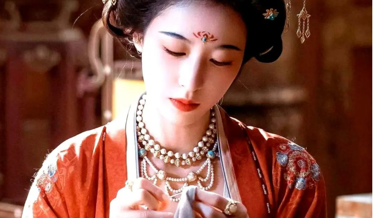 《太平年》八大美女！周雨彤尤靖茹梅婷王奕婷太惊艳