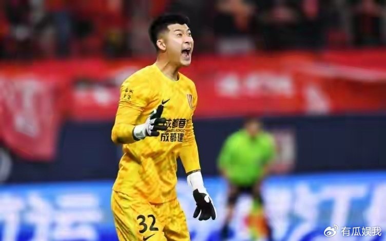 颜骏凌别不服！刘殿座获最佳门将实至名归，3项核心数据遥遥领先