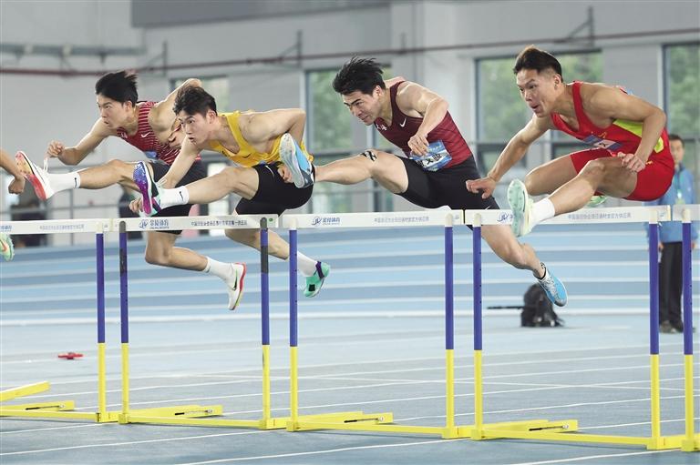 男子110米栏选手谢文骏宣布退役