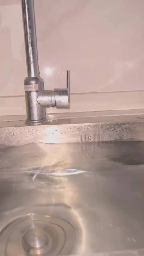 平静的大海养不出优秀的水手