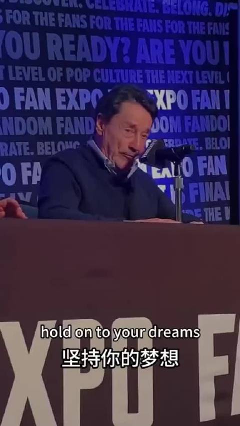 怀念擎天柱的配音演员Peter Cullen 怀念擎天柱的配音演员Peter Cullen，老爷子在塞伯坦星继续做大哥！